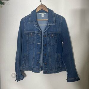 Jones New York signature denim Jean jacket women  medium Y2k medium wash stretch
